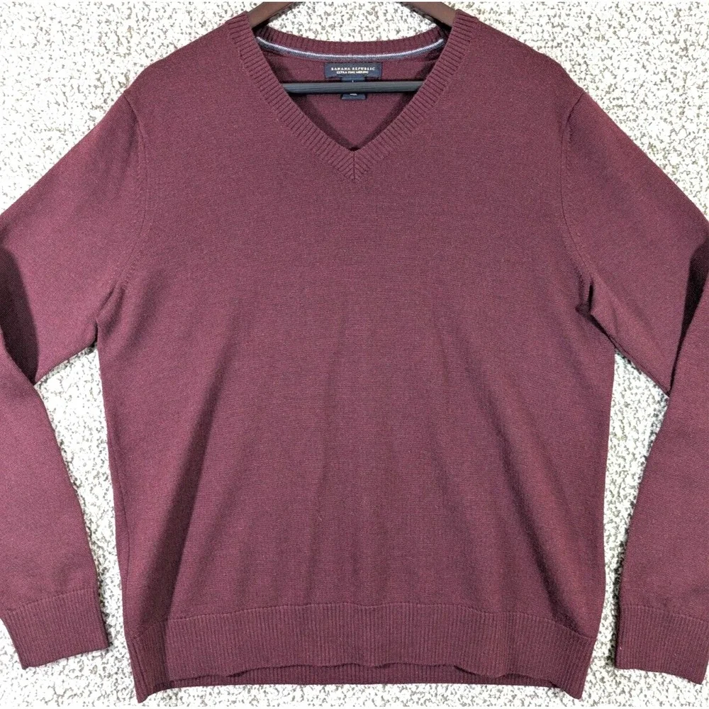 Banana Republic‎ Mens Large Red 100% Italian Merino Wool Sweater Modern Classic